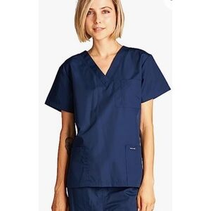 NEW Dagacci Scrub V-neck Navy Top
